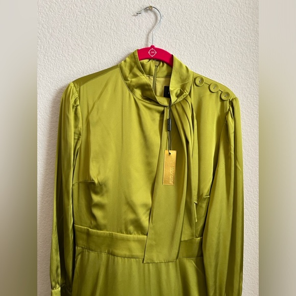 Alexia Admor Brooklyn Chartreuse Luxe Satin Fit & Flare Midi Dress Size 8 - Picture 3 of 9